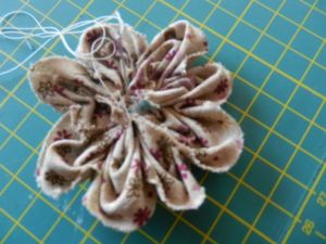nappe-patch--grannies--fleurs-008.JPG