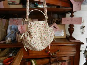 expo-et-sac-boule-fermoir-ancien-020.JPG