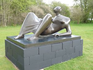 Henry Moore foundation 055