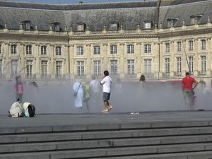 Bordeaux-miroir--8-.jpg