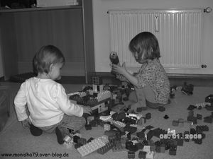 Lego-Häuser von Julia und Katja 2011 (1)