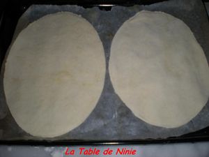 Pizza jambon fromage 1