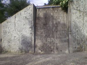 136