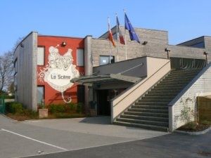 espace_culturel_la_scene_1_300.jpg