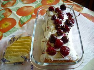 Dessert aux cerises
