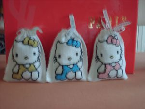 Pochons Hello Kitty par Véro du Havre