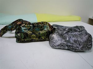 2 valisettes sacs avec des grandes anses