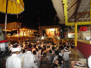 Bali,Cérémonie au temple,Ubud, Indonésie 103 (16)