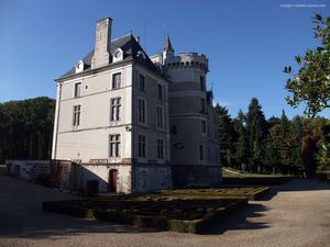 Chateau-de-Maupas.jpg