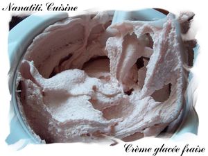Crème glacée fraise 2