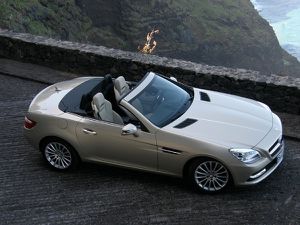 Mercedes-SLK EN PLONGEE