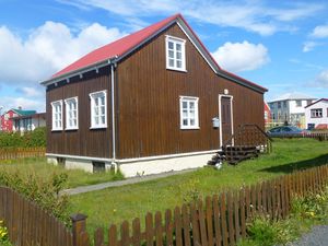 18-eyrar5