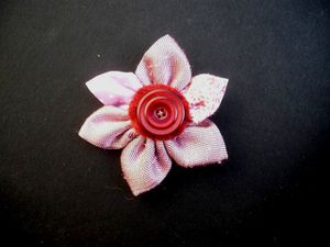 fleur Kanzashi rose-copie-1