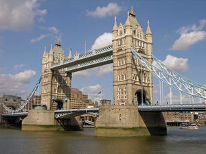 London-Bridge-free-wallpaper