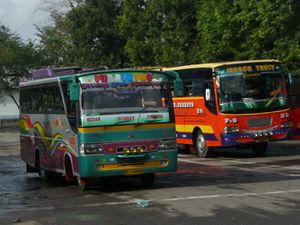 Le bus Medan - Bukit Lawang