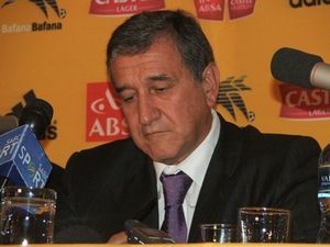 Carlos Alberto Parreira, pensif - Pierrick Lieben 2010 Carlos Alberto Parreira, pensif - Pierrick Lieben 2010