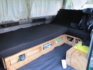 Van 0593