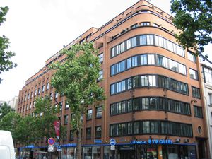 Librairie-Eyrolles.jpg
