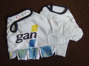 Gants GAN 1994