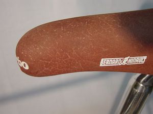 R bec de selle new...