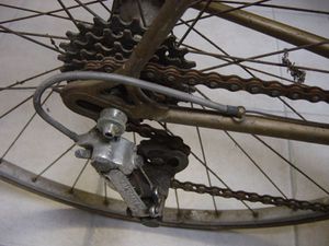 R derailleur ar av resto-copie-1