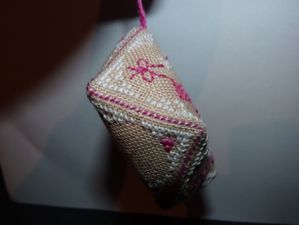 Biscornu-St-Valentin-2.jpg
