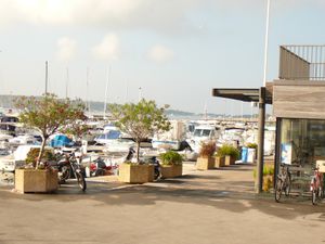 port du moure rouge (2)