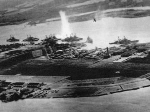 US-Pearl-Harbor-7decembre1941-1