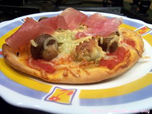 pizza raviole, champ, pétales de jcru (2)