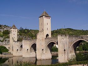280px-Cahors pont Valentre vgen[1]