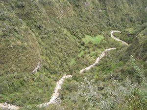 Rio Frontalier entre Chimborazo à D et Tungurahua à G (2)