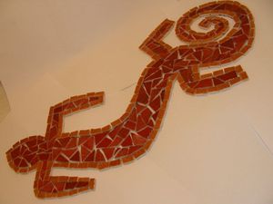 Mosaique-Salamandre-sur-filet-de-fibre-de-verre.jpg