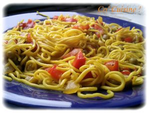 nouilles chinoises aux poivrons et petits pois saf-copie-2