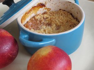 crumble-nec4.JPG