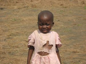 Bambina orfana e abbandonata nel Sankuru
