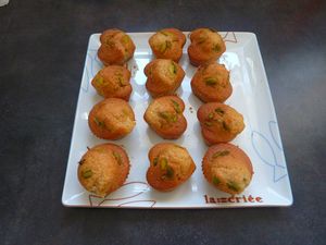 muffins-pistaches-fleur-d-oranger.JPG