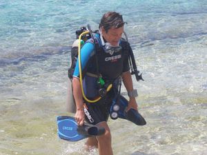 23 Bonaire la plongeuse en action