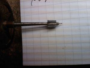 plantage de pivot sur roue de pendule