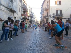 Caltavuturo Corre 2014 (3^ ed.). In questa terza edizione, una crescita di partecipazione: e molti provenienti da altre regioni italiane e perfino dall'estero