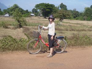 2011-11-25 LAOS CHAMPASSAK 00047