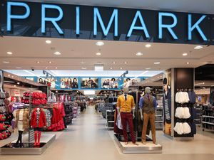 primark-logo-enseigne-magasin.jpg