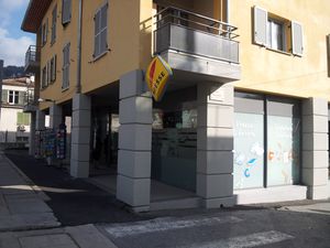PAYS-DES-PAILLONS-PIECES-JAUNES-CERAGIOLI--4-.jpg