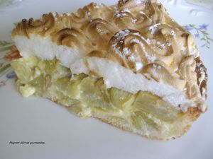 Tarte-a-la-rhubarbe-2.JPG