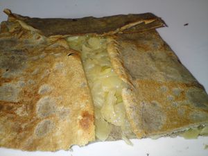 galettes-fourrees-aux-oignons.JPG