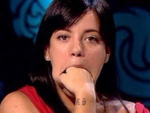 lily-allen-fist.jpg