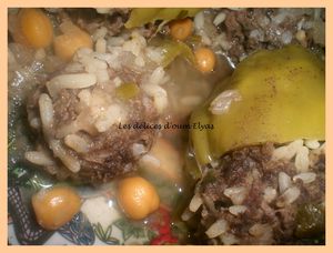 Poivrons farcis en sauce (4)