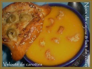 Velouté de carottes, noix de cajou et lait de coco(3)
