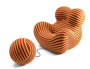 gaetano-pesce-le-design-est-une-forme-d-expression-copie-1.jpg