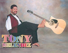Tony-Melendez-Gitaras.jpg
