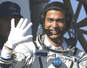 malaysia-astronot1